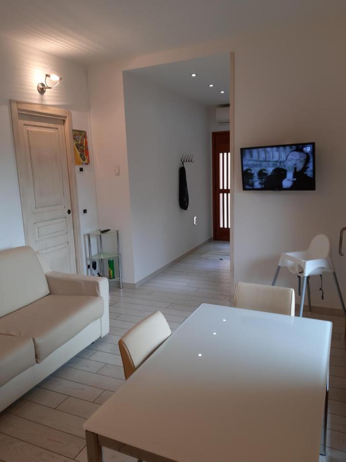 Sweet Appartment Di Guido Peschiera del Garda Dış mekan fotoğraf